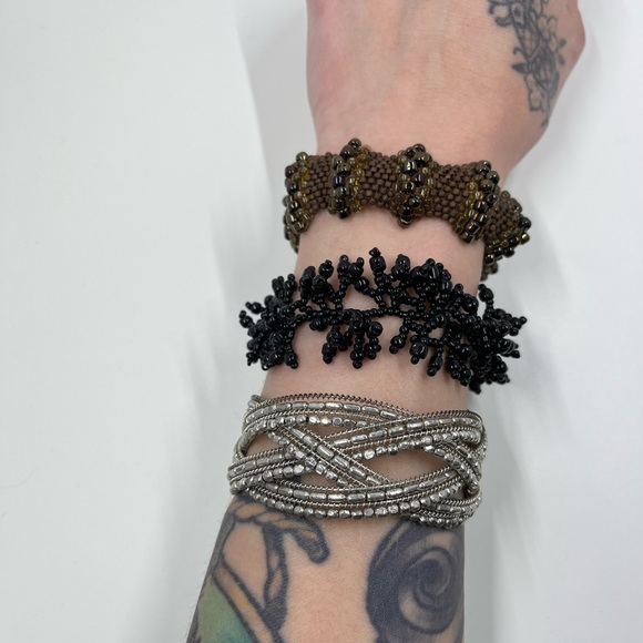 Beautiful Vintage Handmade Beaded Bracelet Lot of 3 - Picture 2 of 8